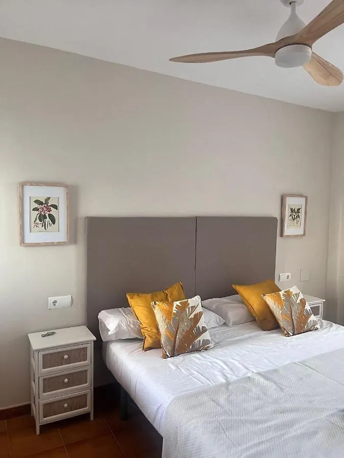 Apartment Apartamento En Primera Linea De Playa Valdemar 1 El Puerto de Santa Maria Spain